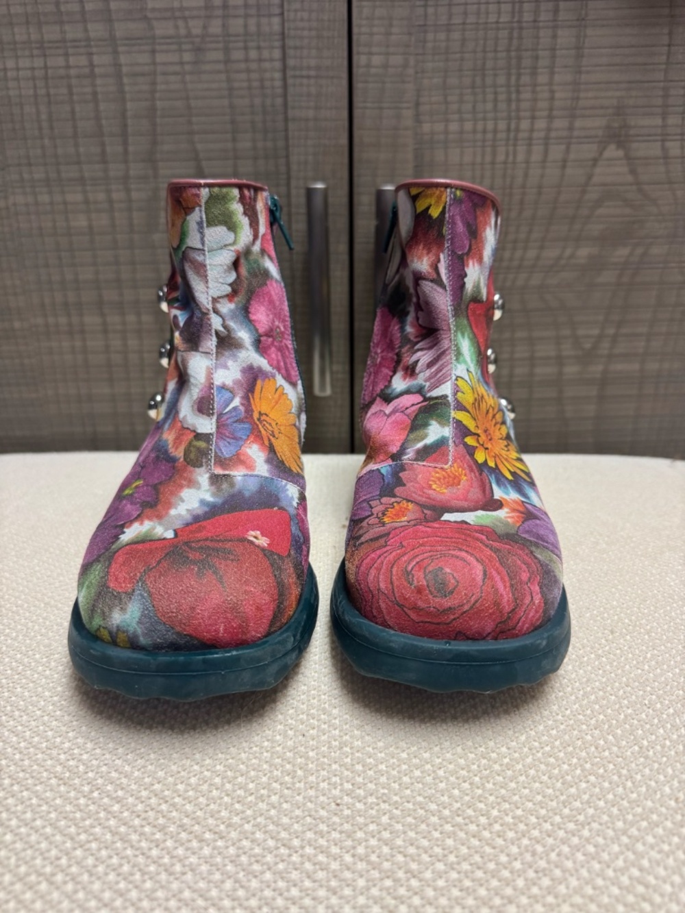 Unity Penney Ankle Boots with Buttons - Picture 2 of 5